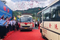 越南莱州至中国云南国际道路客运班线正式通车