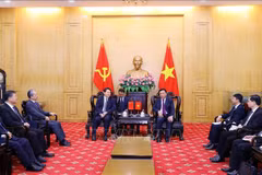 越中加强党建工作经验交流