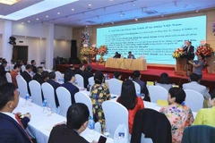 让民营经济真正成为拉动经济的重要力量
