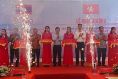 南迪（越南） – 会侠（老挝）边境通道正式开通 