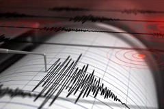 在越南昆嵩和广义两省8个地震观测站安装完成