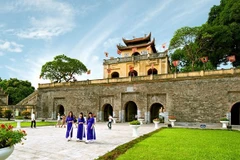 河内旅游业为越法会议做好准备