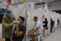 新加坡住院的新冠肺炎确诊人数急剧增加
