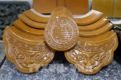顺化市艺人努力保留皇宫琉璃瓦手工技艺