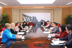 武德儋副总理会见UNICEF执行主任凯瑟琳·拉塞尔
