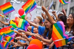 越南为保障儿童和LGBT青少年的权利做出努力