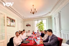 关于欧洲和越南能源领域发展挑战研讨会以线上线下相结合方式举行