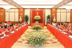 越共中央总书记阮富仲会见越南红十字会第十一次全国会员代表大会代表