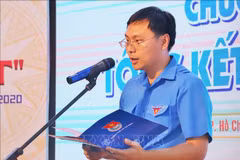 胡志明市团市委领导会见印度少年军团