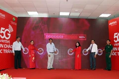  越南朔庄省开通 5G 网和启动智慧城市调控中心