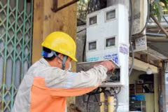 2022年兴安省为客户安装电子式电度表