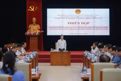 加强校企之间的合作