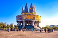提前公布节假日调休方案为旅游业带来了许多好处。图自越通社