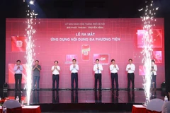 多媒体内容应用程序Hanoi On上线启动仪式。图自越通社