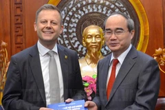 胡志明市与德国莱比锡加强合作关系
