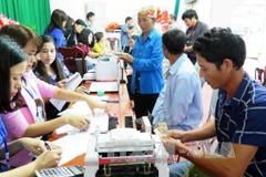 广治省力争到2018年1月底全面完成海洋环境事故赔偿工作