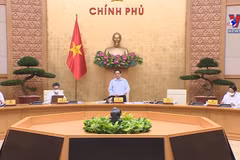 范明政主持第十五届政府有关立法专题的首场会议
