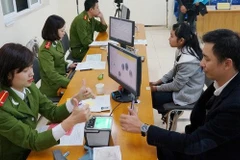 河内市就地签发公民身份证
