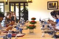 越南国会与丹麦议会第5次圆桌会议场景