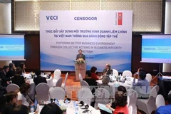 “通过集体行动扎实推动越南廉洁营商环境建设”会议全景。
