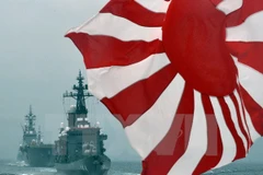 日本军舰。