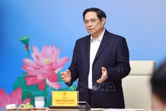 政府总理范明政要求富寿、朔庄和金瓯三省抓紧时间控制住新冠肺炎疫情