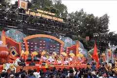 老街省充分挖掘信仰旅游优势