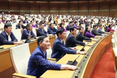越南国会通过关于设立顺化中央直辖市的决议。图自越通社