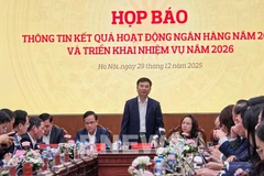 越南国家银行副行长范清河在会议上发表讲话。图自越通社