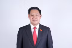 占巴塞省委书记阿伦赛·苏纳拉特。图自越通社