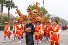 雄王祭祖日：守护传统价值，凝聚越南民族精神