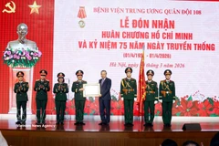 苏林总书记：将108中央军医院打造成为医疗保健服务的典范