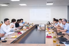 启动会议现场。图自越通社