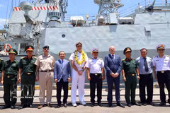 加拿大海军“夏洛特镇”号（HMCS Charlottetown）舰艇搭载257名军官和水手抵达仙沙港，开始于2026年5月15日至18日对越南岘港市进行友好访问。图自越通社