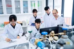 2026-2030年阶段优秀博士生资助计划集中支持优秀研究生直接开展具有创造核心技术和开发战略性技术产品潜力的课题。图自越通社