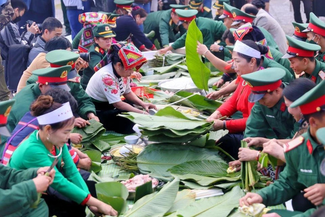 0601banhchung1.jpg