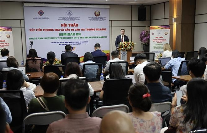白俄罗斯贸易投资促进会场景。图自越通社 vna-potal-tp-ho-chi-minh-xuc-tien-thuong-mai-va-dau-tu-vao-thi-truong-belarus-7921992.jpg
