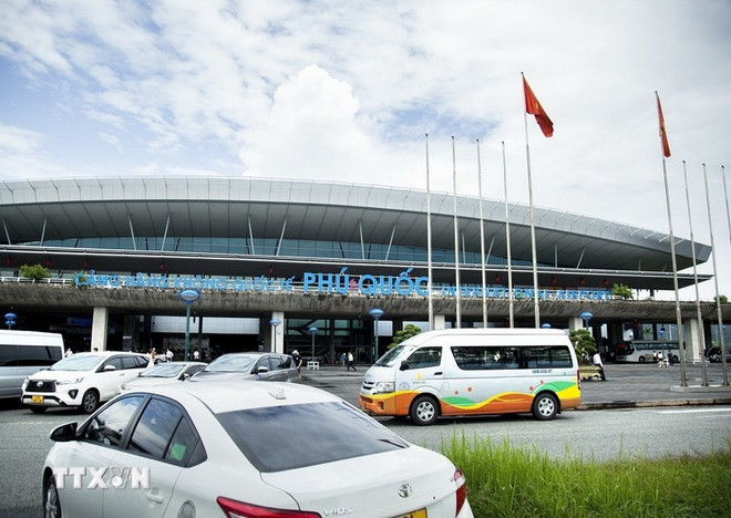 确保完成基础设施项目,服务APEC 2027会议。图为富国机场。图自越通社 san-bay-phu-quoc-3.jpg