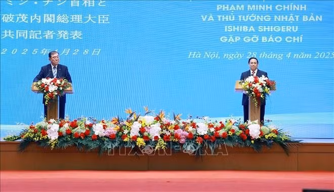 thu-tuong-pham-minh-chinh-va-thu-tuong-nhat-ban-ishiba-shigeru-thong-bao-ket-qua-hoi-dam-voi-bao-chi-hai-nuoc-ttxvn.jpg