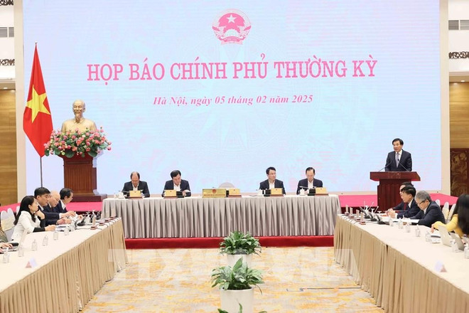 205828-hop-bao-chinh-phu-thuong-ky-thang-1-nam-2025.jpg
