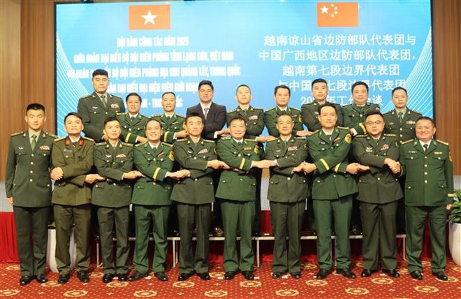 vna-potal-bo-doi-bien-phong-tinh-lang-son-viet-nam-va-dia-khu-quang-tay-trung-quoc-hoi-dam-8503058.jpg