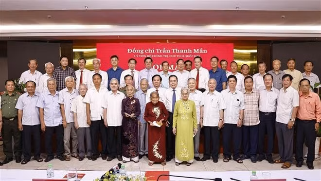 be-me-vietnam-anh-hung.jpg