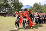 莱州省红瑶族婚俗中的迎亲仪式