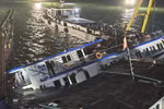 通宵搜救下龙湾旅游船翻覆事故：搜救人数共47人