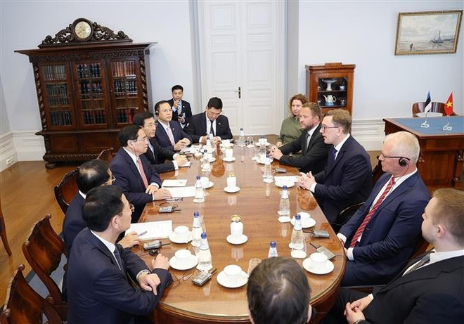 会谈场景。图自越通社 vna-potal-thu-tuong-pham-minh-chinh-hoi-dam-voi-thu-tuong-cong-hoa-estonia-kristen-michal-8077052.jpg