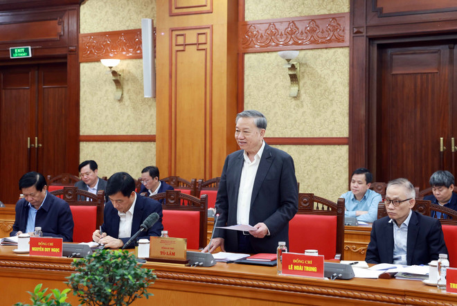 苏林总书记发表讲话。图自越通社 vna-potal-tong-bi-thu-to-lam-lam-viec-voi-dang-uy-thanh-tra-chinh-phu-7917470.jpg