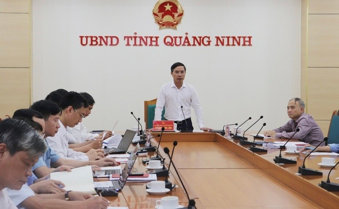 广宁省人民委员会主席范德印发表讲话。图自越通社 qn3172-22455934.jpg