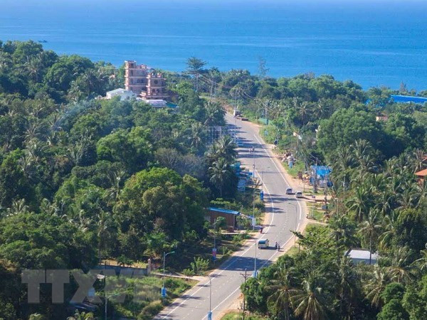 富国岛的一角。图自越通社 phu-quoc-bao-ton-bien.jpg