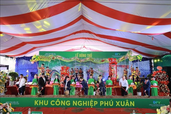 vna-potal-pho-thu-tuong-chinh-phu-tran-hong-ha-du-le-dong-tho-khu-cong-nghiep-tai-dak-lak-stand.jpg