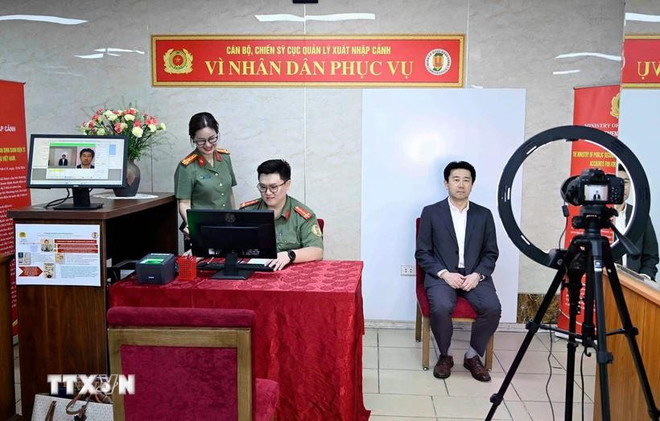 dinh-danh-dien-tu-nguoi-nuoc-ngoai-2.jpg